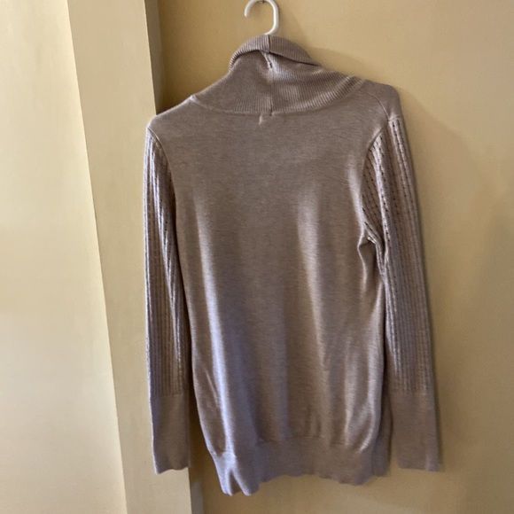 Reitmans beige lightweight sweater with cowl neck - medium - Picture 11 of 14